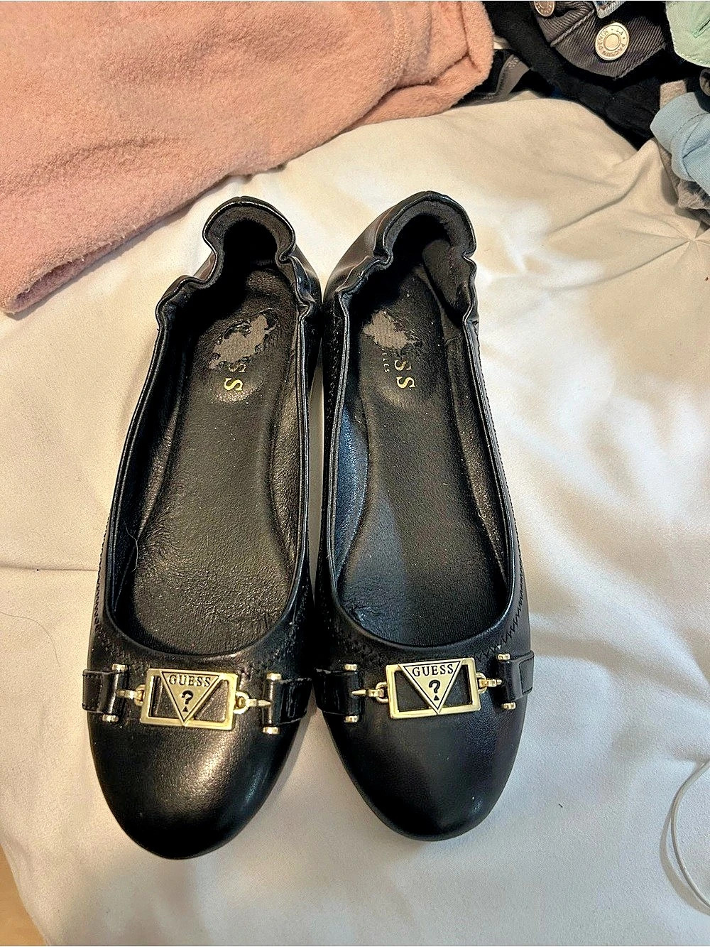 GUESS Black Buckle Flats US 7M